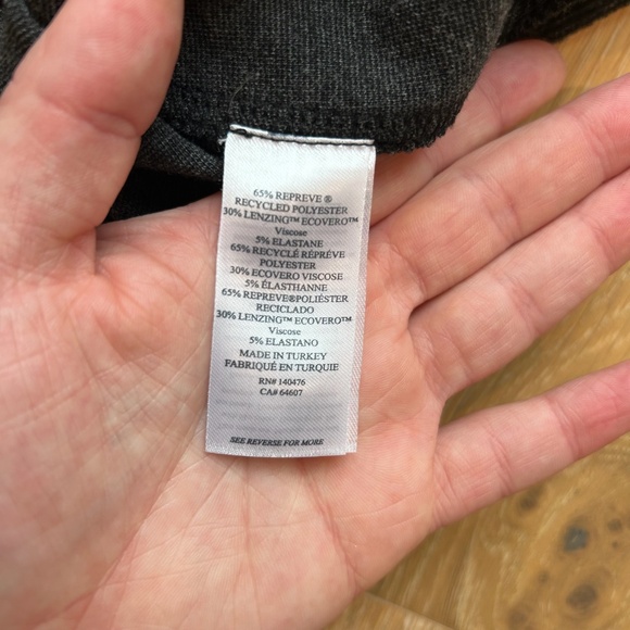 Faherty Women’s Charcoal Gray Textured Button Front Shirt Dress Size Medium - Picture 12 of 14